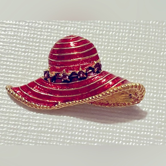 Vintage SPOONTIQUES Gold tone Red Hat Ladies Brooch Pin - Picture 8 of 9